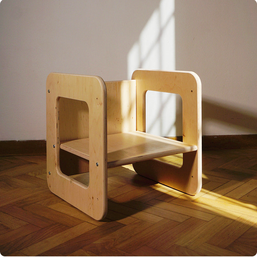 tavolino e sedia per cameretta